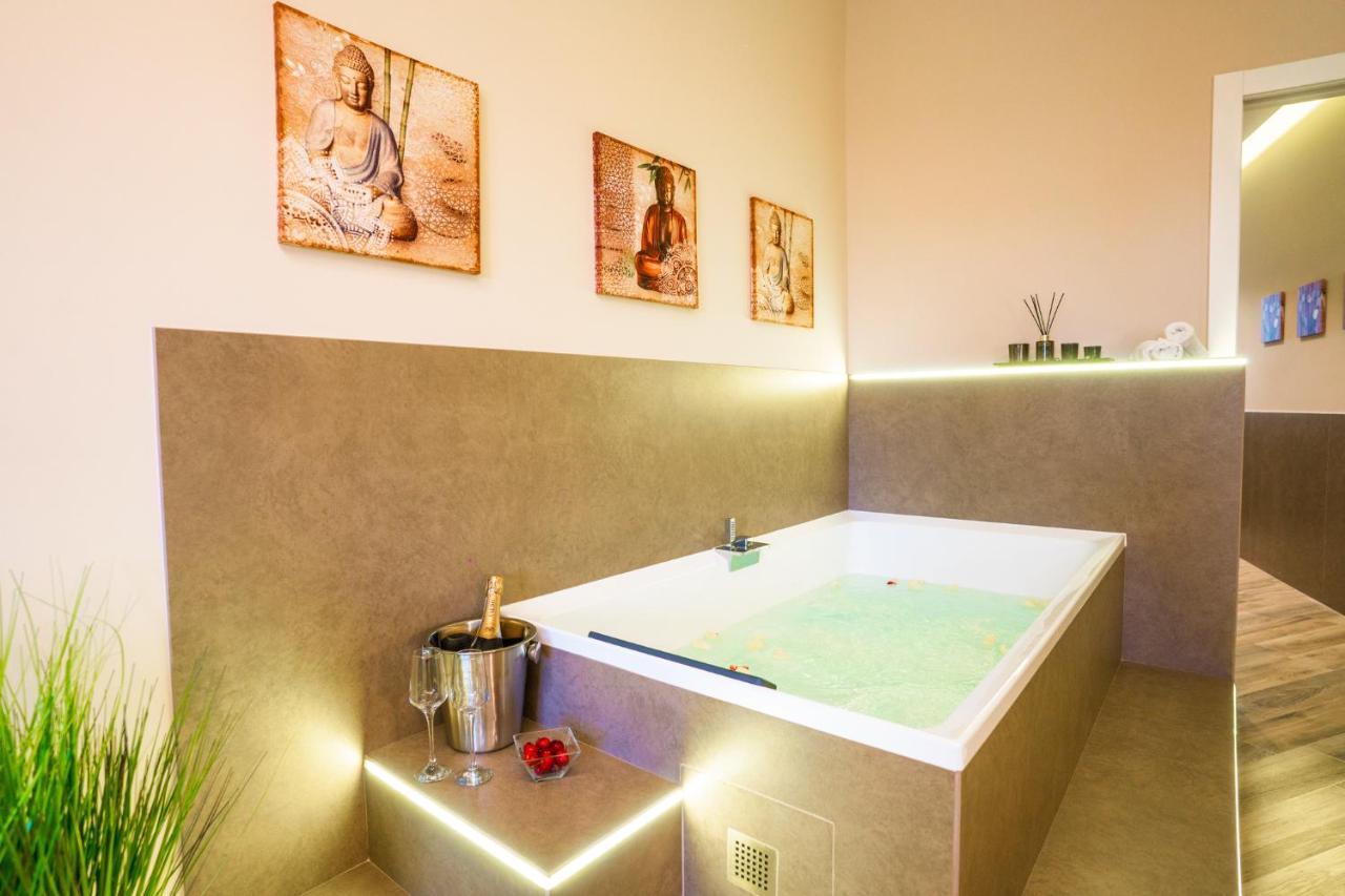 Etnic Suite Monopoli Buitenkant foto
